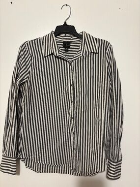 Worthington Black White Striped Button Down Shirt Medium Career Office Classic
